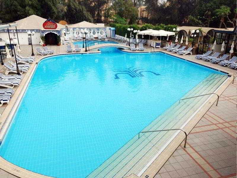 The Oasis Beach Resort Хамбантота Екстериор снимка